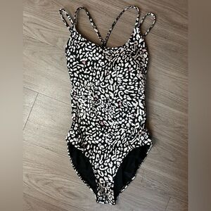 KIARA BODYSUIT - STICKY GRIP CRISS CROSS BODYSUIT BLACK LEOPARD